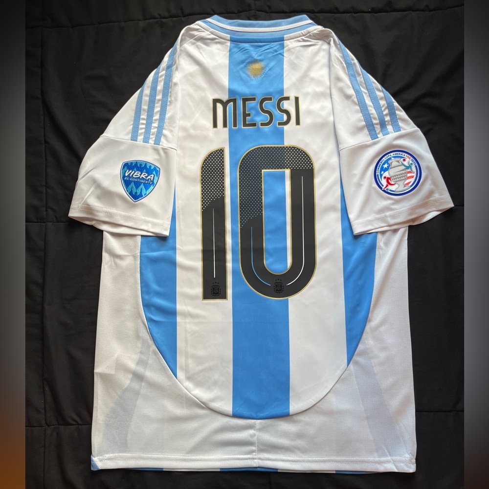 Messi #10 Argentina Copa America 2024 soccer jersey S-L